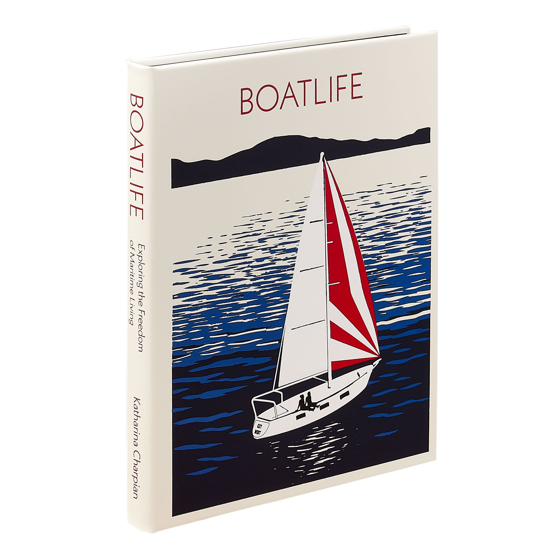 Boatlife: Exploring the Freedom of Maritime Living