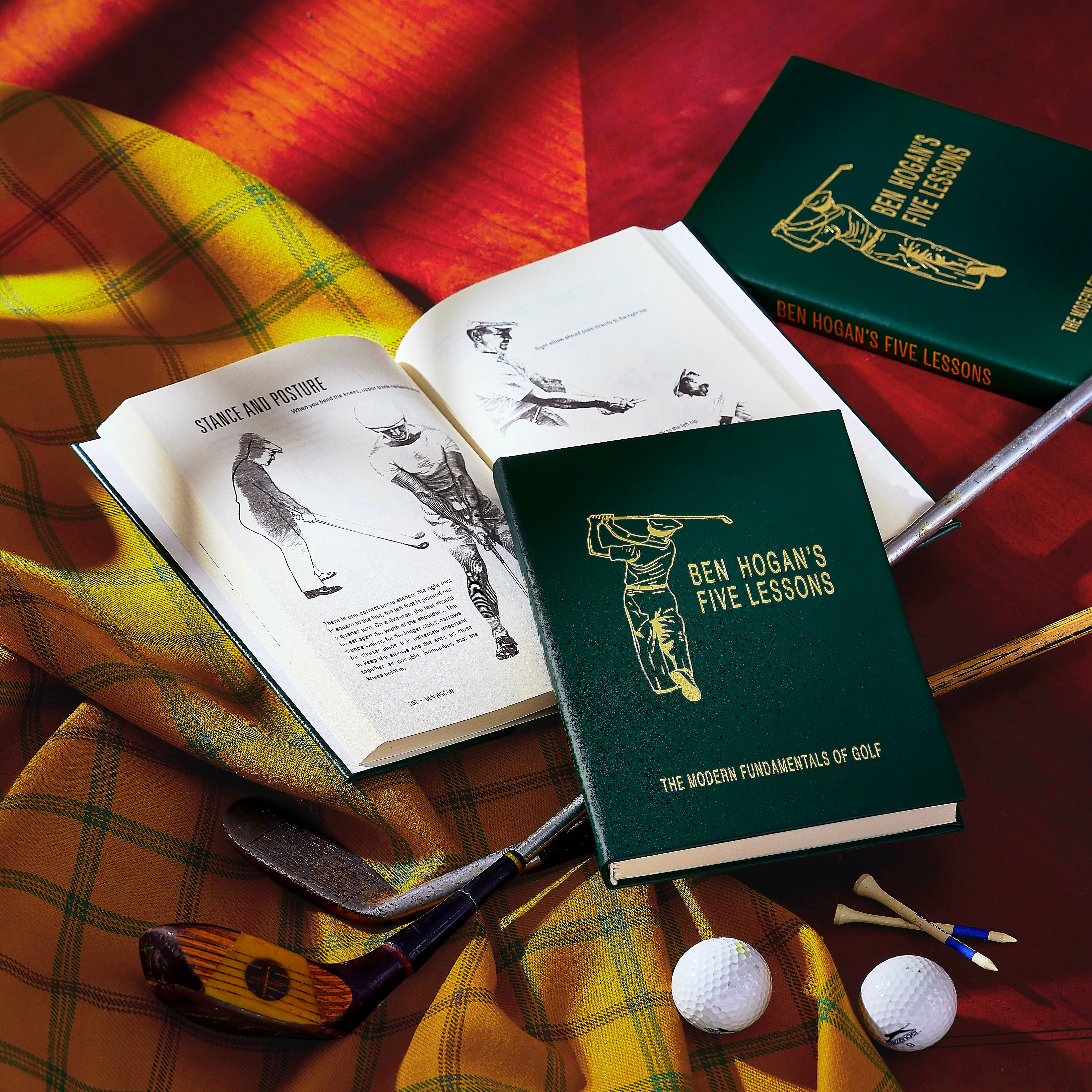 Ben Hogan's Five Lessons: The Modern Fundamentals of Golf (Definitive Edition)