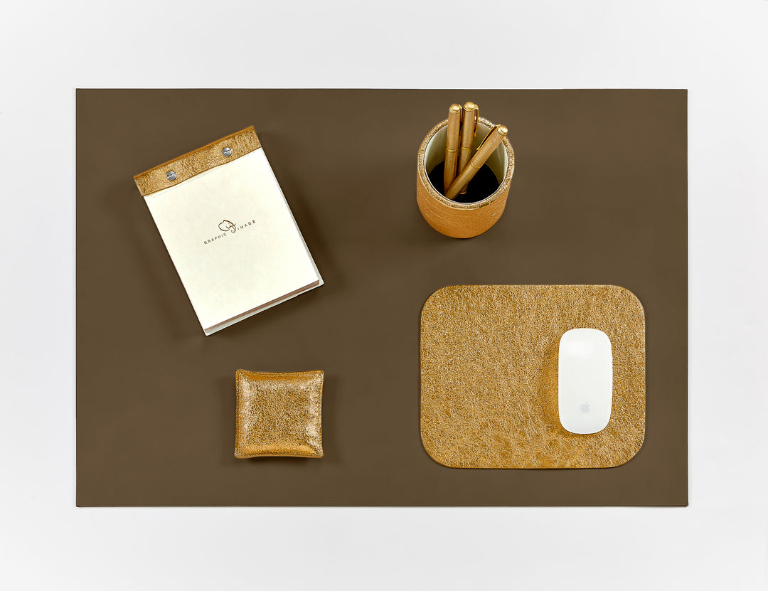 Desk Collections – Graphic Image