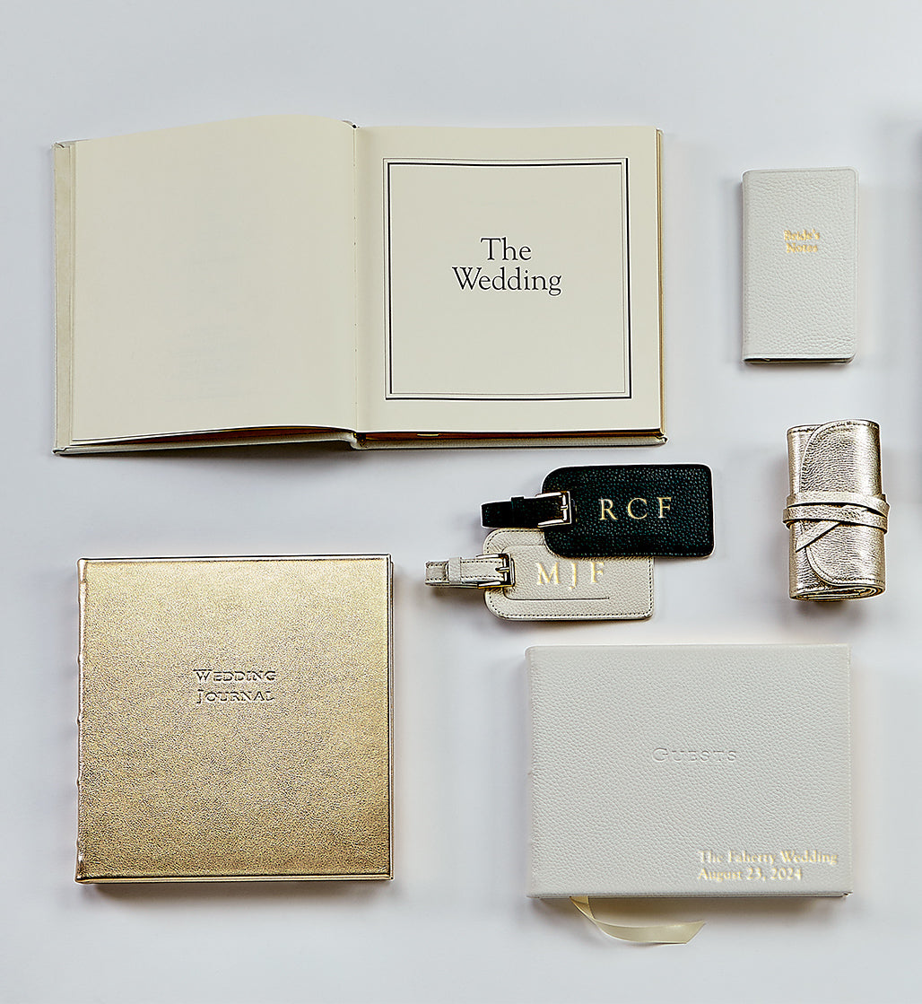 PRADA BOOK 　703ページ PRADA BOOK 703ページ PRADA BOOK 703ページ VF186】PRADA 《日本語版